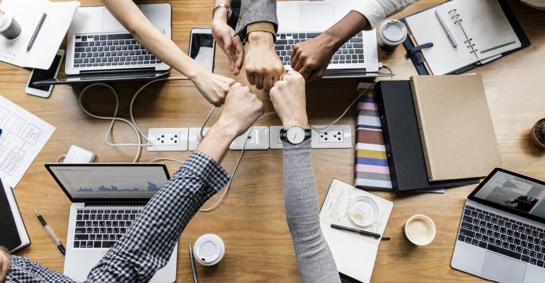 3 BENEFITS OF A WORKPLACE WELLNESS PROGRAMME