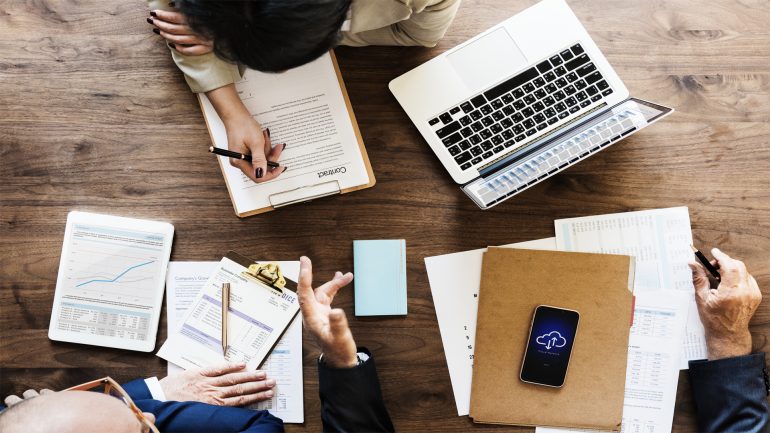 “HOW TO DEVELOP STRATEGIC OBJECTIVES FOR YOUR EMPLOYEES TO GROW YOUR BUSINESS?”